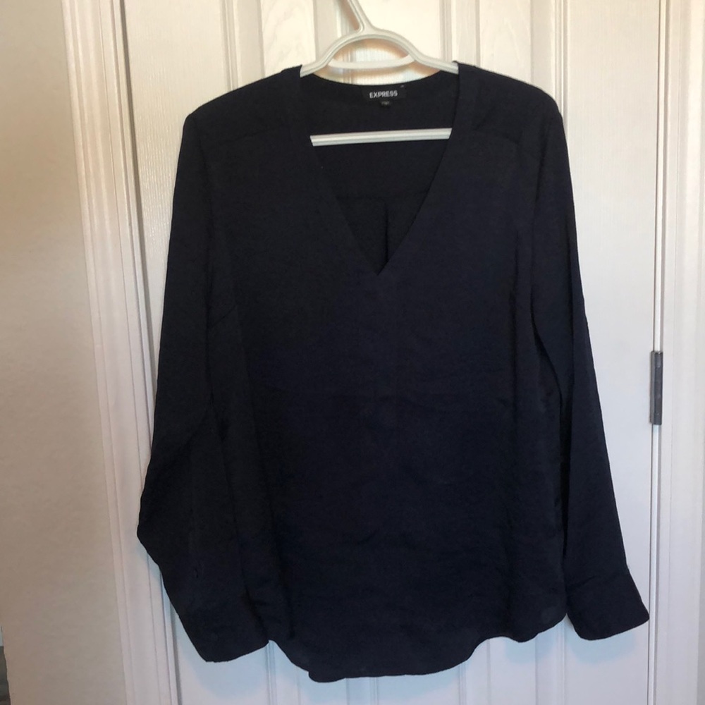 Women’s navy blouse